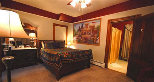 The Lion And The Rose Bed & Breakfast Whitefield Εξωτερικό φωτογραφία