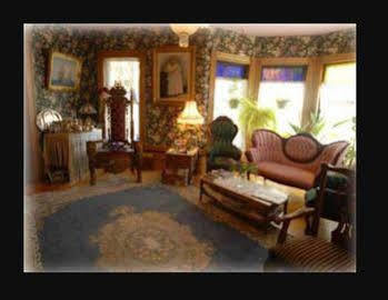 The Lion And The Rose Bed & Breakfast Whitefield Εξωτερικό φωτογραφία